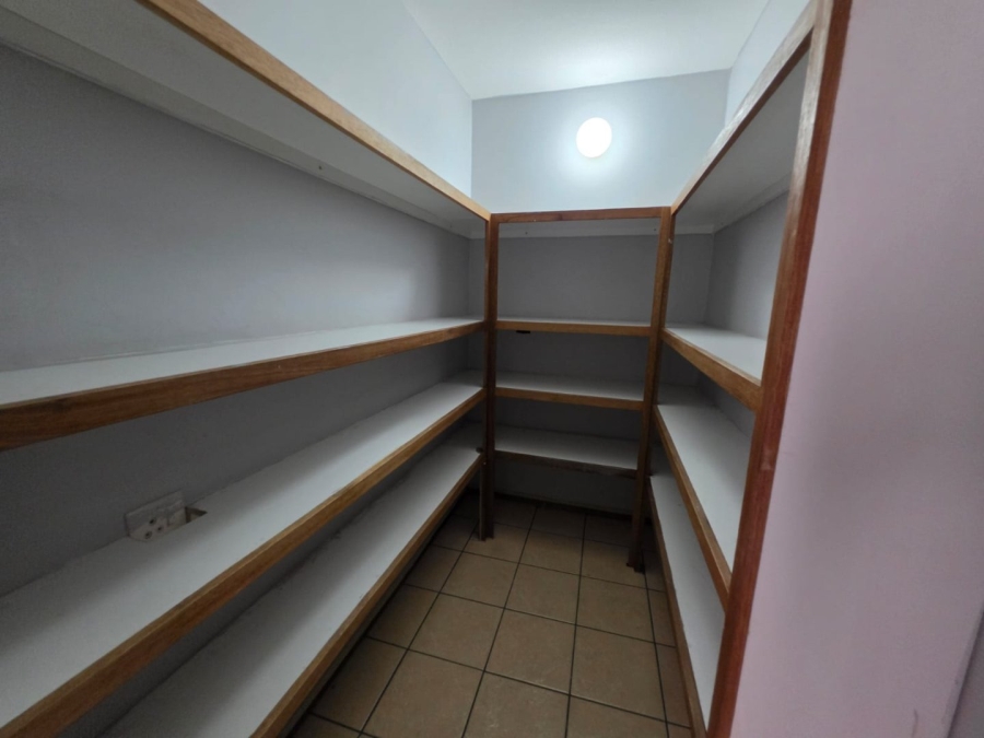 To Let commercial Property for Rent in Bethlehem Free State